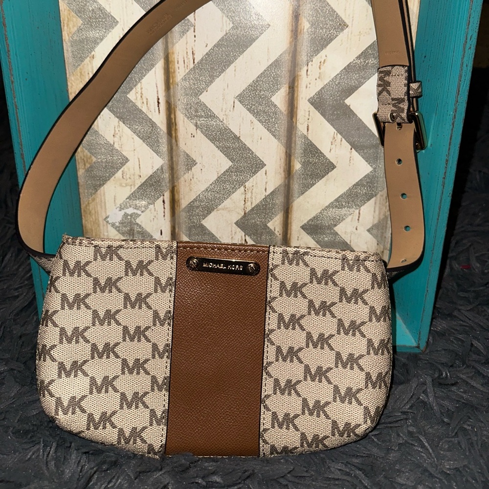 Michael Kors Signature Crossbody in Brown and Tan